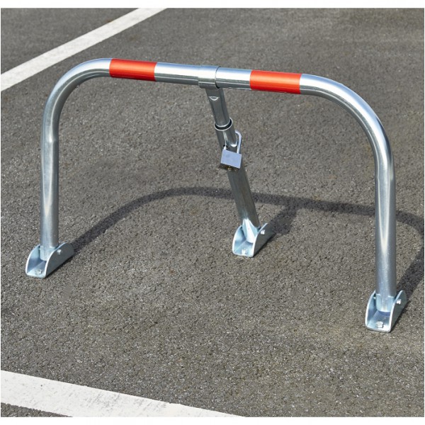 https://www.rolleco.fr/117582-large_default/barriere-de-parking-rabattable-cadenas.jpg