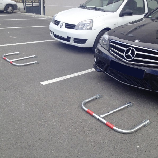 Barrière de parking acier ECO