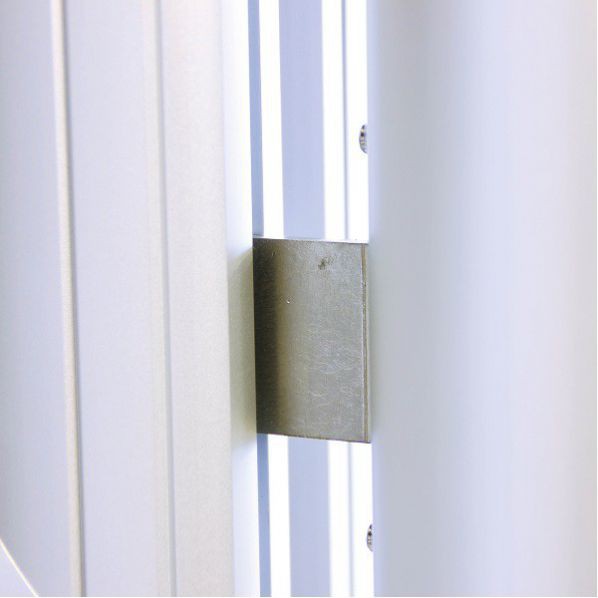 Vitrine d exterieur sur pied a visser cadre gris