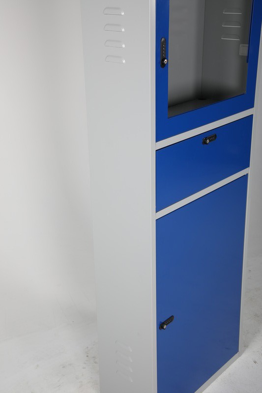 Armoire informatique